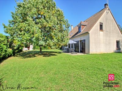 For sale Dole 5 rooms Jura (39100) photo 2