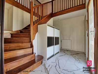 For sale Dole 5 rooms Jura (39100) photo 4