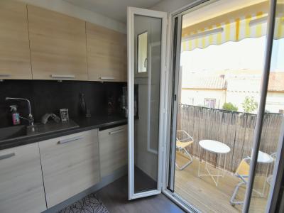 For sale Perpignan 4 rooms 75 m2 Pyrenees orientales (66000) photo 4