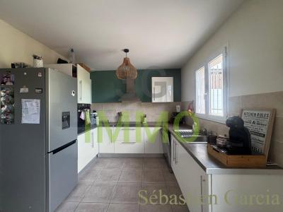For sale Uchaud 4 rooms 78 m2 Gard (30620) photo 2