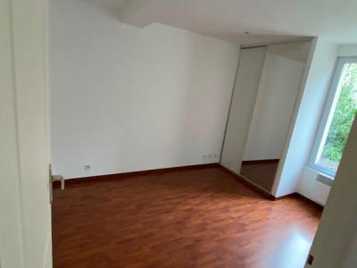 For sale Montargis 10 rooms 236 m2 Loiret (45200) photo 3