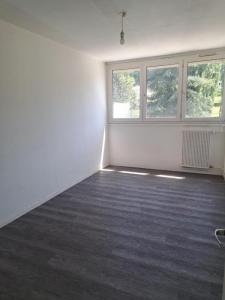 Louer Appartement 52 m2 Saint-etienne