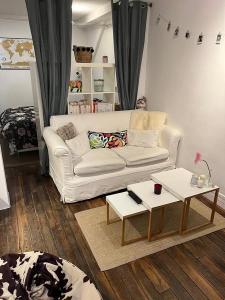 For rent Paris-11eme-arrondissement 1 room 32 m2 Paris (75011) photo 1