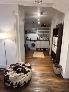 For rent Paris-11eme-arrondissement 1 room 32 m2 Paris (75011) photo 2