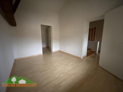 Louer Appartement Villeneuve-de-riviere 565 euros