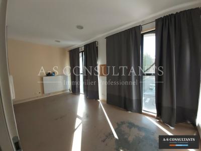 Louer Local commercial Annonay 36000 euros