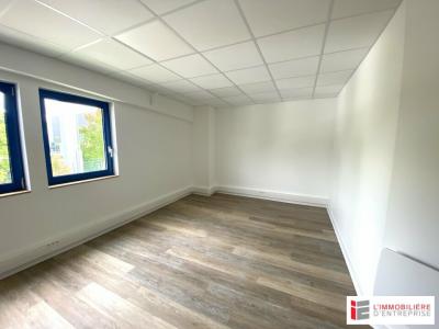 For rent Pace 252 m2 Ille et vilaine (35740) photo 2
