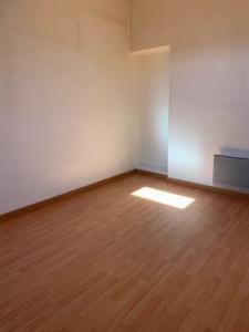 For rent Lyon-4eme-arrondissement 3 rooms 94 m2 Rhone (69004) photo 4