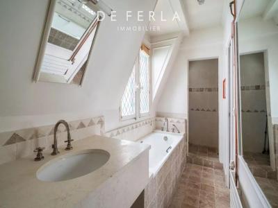 Acheter Appartement 88 m2 Paris-18eme-arrondissement