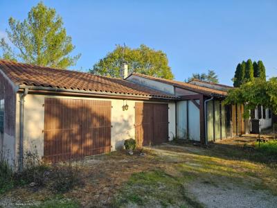 For sale Verteuil-sur-charente 4 rooms 85 m2 Charente (16510) photo 2