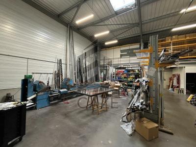 For rent Floirac 420 m2 Gironde (33270) photo 1