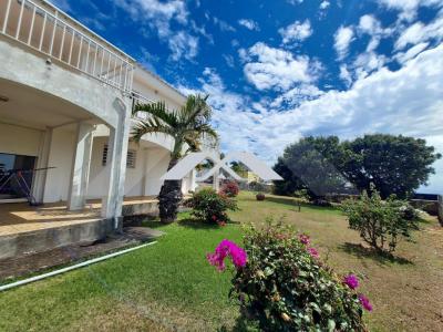 Acheter Maison Sainte-clotilde 621000 euros
