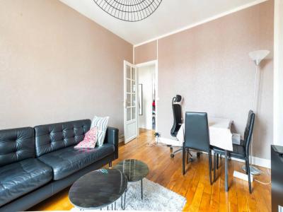 For sale Courbevoie 3 rooms 55 m2 Hauts de Seine (92400) photo 2