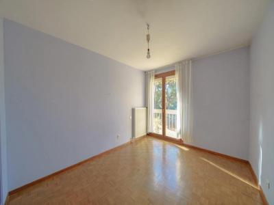 For sale Marseille-15eme-arrondissement 4 rooms 89 m2 Bouches du Rhone (13015) photo 4