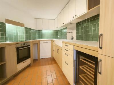 For sale Lourmarin 5 rooms 137 m2 Vaucluse (84160) photo 3