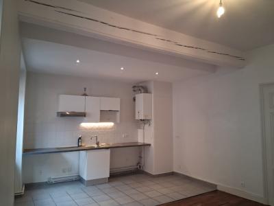 For rent Lyon-2eme-arrondissement 4 rooms 80 m2 Rhone (69002) photo 3