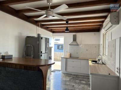 Louer Maison 120 m2 Tampon