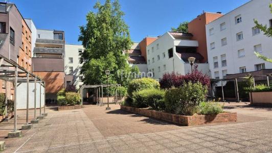 For sale Champs-sur-marne 4 rooms 82 m2 Seine et marne (77420) photo 0