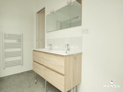 Louer Appartement 11 m2 Anzin