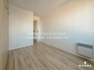 Louer Appartement 80 m2 Montigny-le-bretonneux