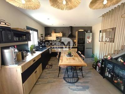 For sale Toulon 5 rooms 120 m2 Var (83200) photo 4