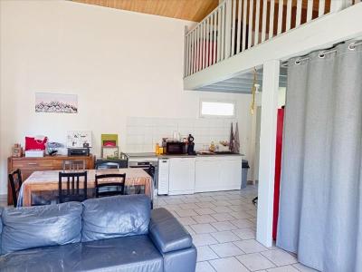 For rent Gaillan-en-medoc 2 rooms 60 m2 Gironde (33340) photo 1