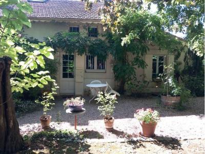 For rent Castillon-la-bataille 2 rooms 48 m2 Gironde (33350) photo 0