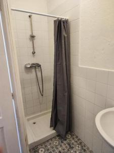 For rent Castets-en-dorthe 2 rooms 40 m2 Gironde (33210) photo 2