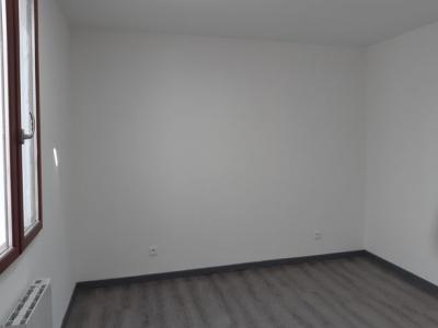 For rent Reole 3 rooms 83 m2 Gironde (33190) photo 2
