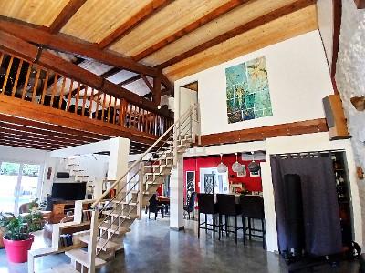 For sale Saint-jean-de-liversay SAINT JEAN DE LIVERSAY 8 rooms 250 m2 Charente maritime (17170) photo 2