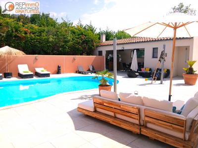 For sale Saint-jean-de-liversay SAINT JEAN DE LIVERSAY 8 rooms 250 m2 Charente maritime (17170) photo 1