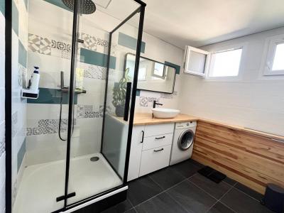 For sale Clermont-ferrand 3 rooms 55 m2 Puy de dome (63000) photo 2