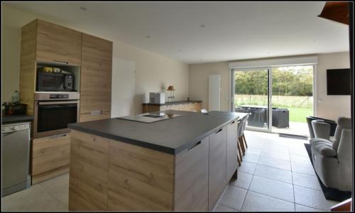 For sale Mourenx 4 rooms 76 m2 Pyrenees atlantiques (64150) photo 3