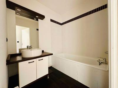 For sale Carcassonne 3 rooms 55 m2 Aude (11000) photo 4