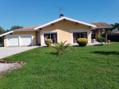 For sale Dax 4 rooms 117 m2 Landes (40100) photo 1