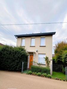 For sale Tour-du-pin 6 rooms 100 m2 Isere (38110) photo 0