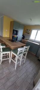 For sale Saint-savin 5 rooms 102 m2 Gironde (33920) photo 2