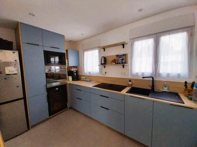 For sale Challans 5 rooms 80 m2 Vendee (85300) photo 4