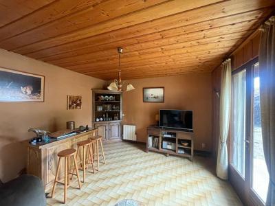 For sale Bletterans 5 rooms 66 m2 Jura (39140) photo 2