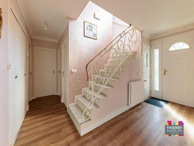 For sale Nantes 6 rooms 124 m2 Loire atlantique (44300) photo 2