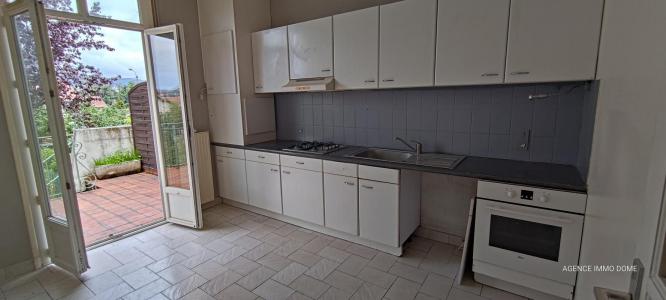 For sale Clermont-ferrand 6 rooms 107 m2 Puy de dome (63000) photo 4