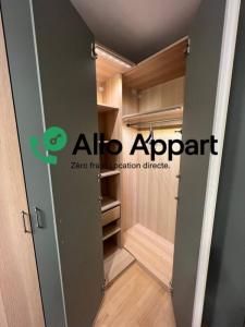 For rent Lyon-2eme-arrondissement 2 rooms 47 m2 Rhone (69002) photo 2