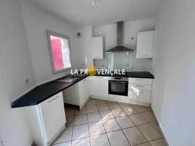 For sale Gardanne 4 rooms 92 m2 Bouches du Rhone (13120) photo 2