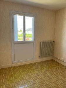 For sale Nouatre 4 rooms 74 m2 Indre et loire (37800) photo 4