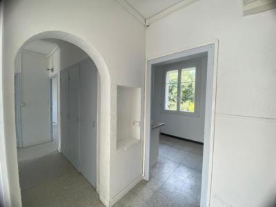 Louer Appartement Nimes 750 euros