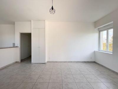 For rent Riorges 4 rooms 78 m2 Loire (42153) photo 1