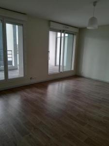 Louer Appartement 60 m2 Hauteville-lompnes
