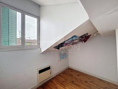 For sale Villeurbanne 2 rooms 45 m2 Rhone (69100) photo 4