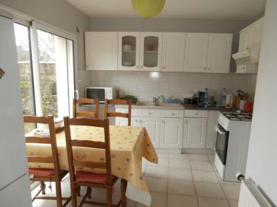For rent Reze 4 rooms 97 m2 Loire atlantique (44400) photo 1