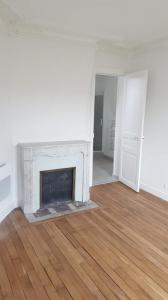 For rent Paris-11eme-arrondissement 2 rooms 45 m2 Paris (75011) photo 3
